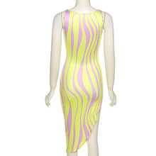 Cargar imagen en el visor de la galería, PINK ZEBRA DRESS
