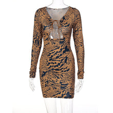 Cargar imagen en el visor de la galería, TAPIOCA DRESS