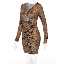 Cargar imagen en el visor de la galería, TAPIOCA DRESS
