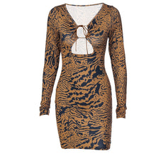 Cargar imagen en el visor de la galería, TAPIOCA DRESS